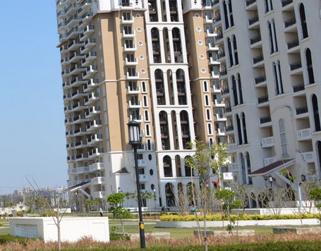 DLF New town heights