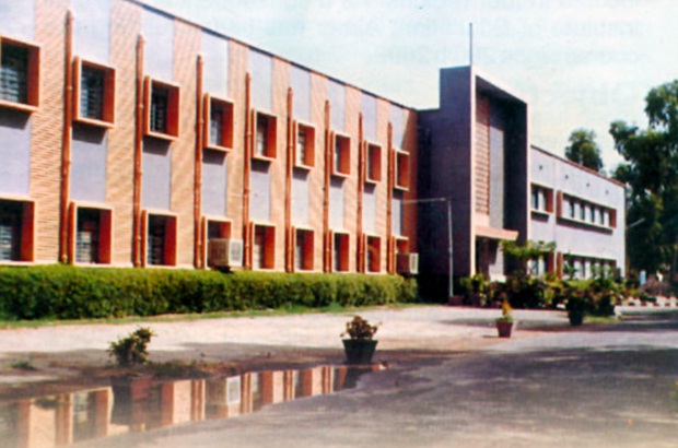 CBSE school RIE