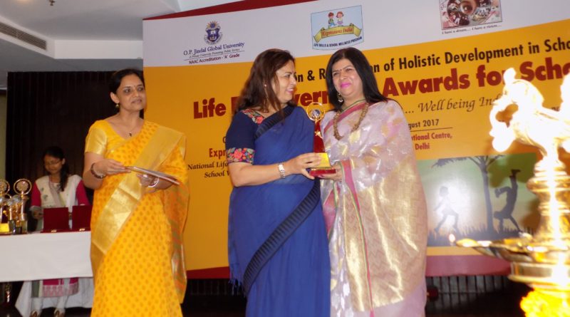 Jyoti Arora Principal DPWS Life Empowerment school awards