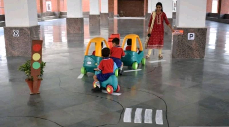 Experiential learning example best top schools in Greater Noida Parent's review of Greater Noida West schools